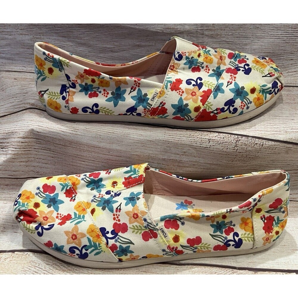 TOMS womens Alpargata loafers shoes, Natural  Slip On Size 9 Floral Design